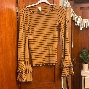 We the free super cute striped top!